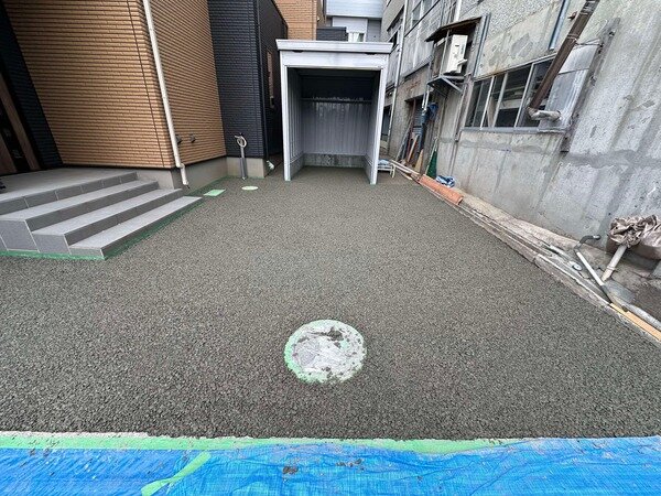【MT802】「玄関前の駐車場・土間コン何にしよっかな?」 オコシコン®︎ をはじめいろんな製品を選べるようになりました